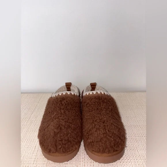 Target Kaya Clog Slippers - Picture 2 of 8